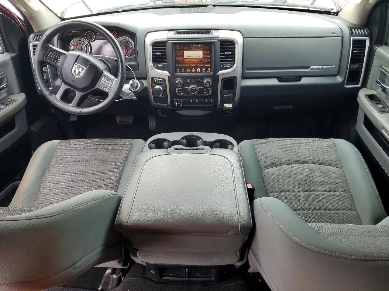 RAM 1500 2016 — 9