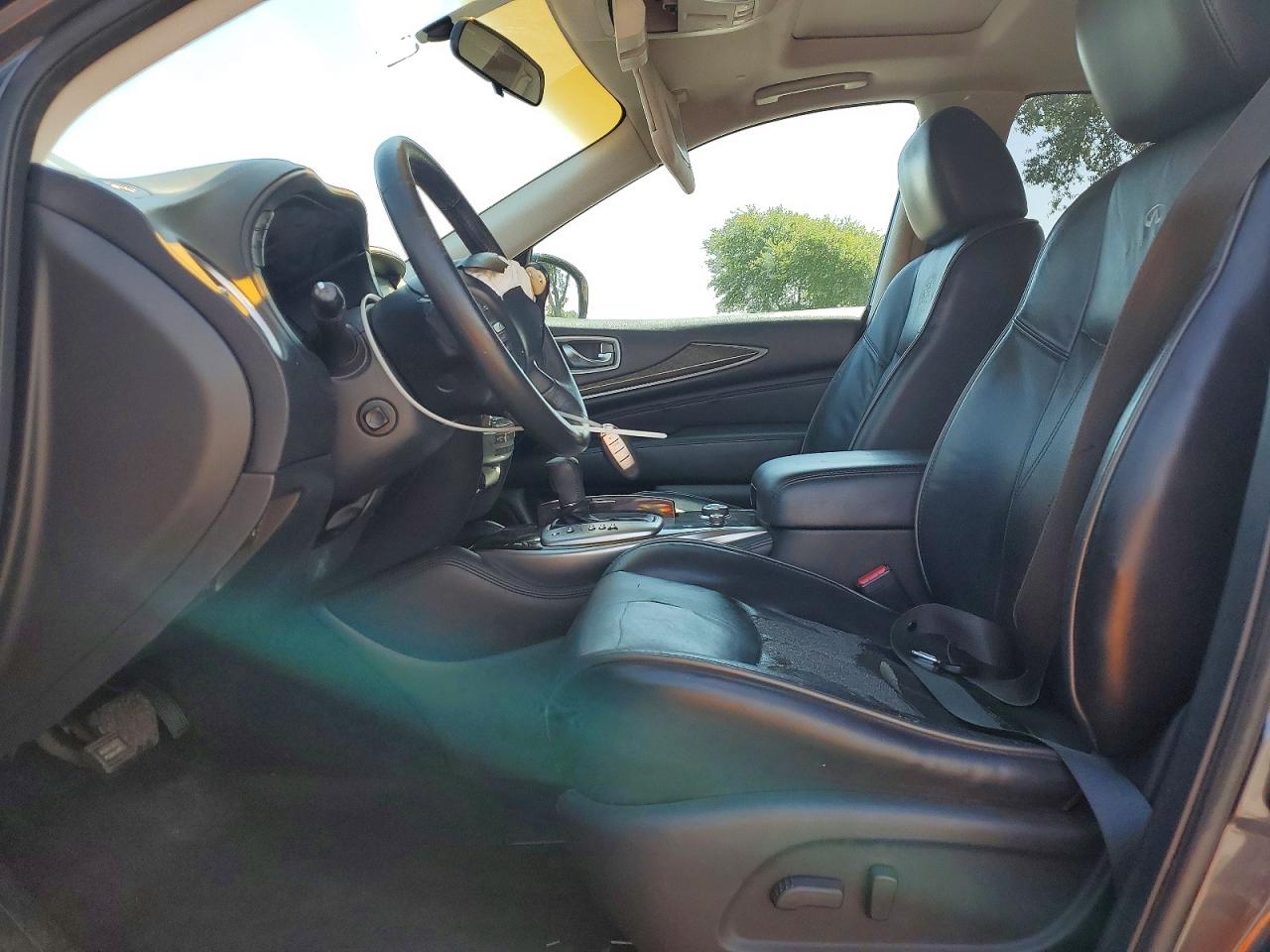 INFINITI JX35 2013 — 8