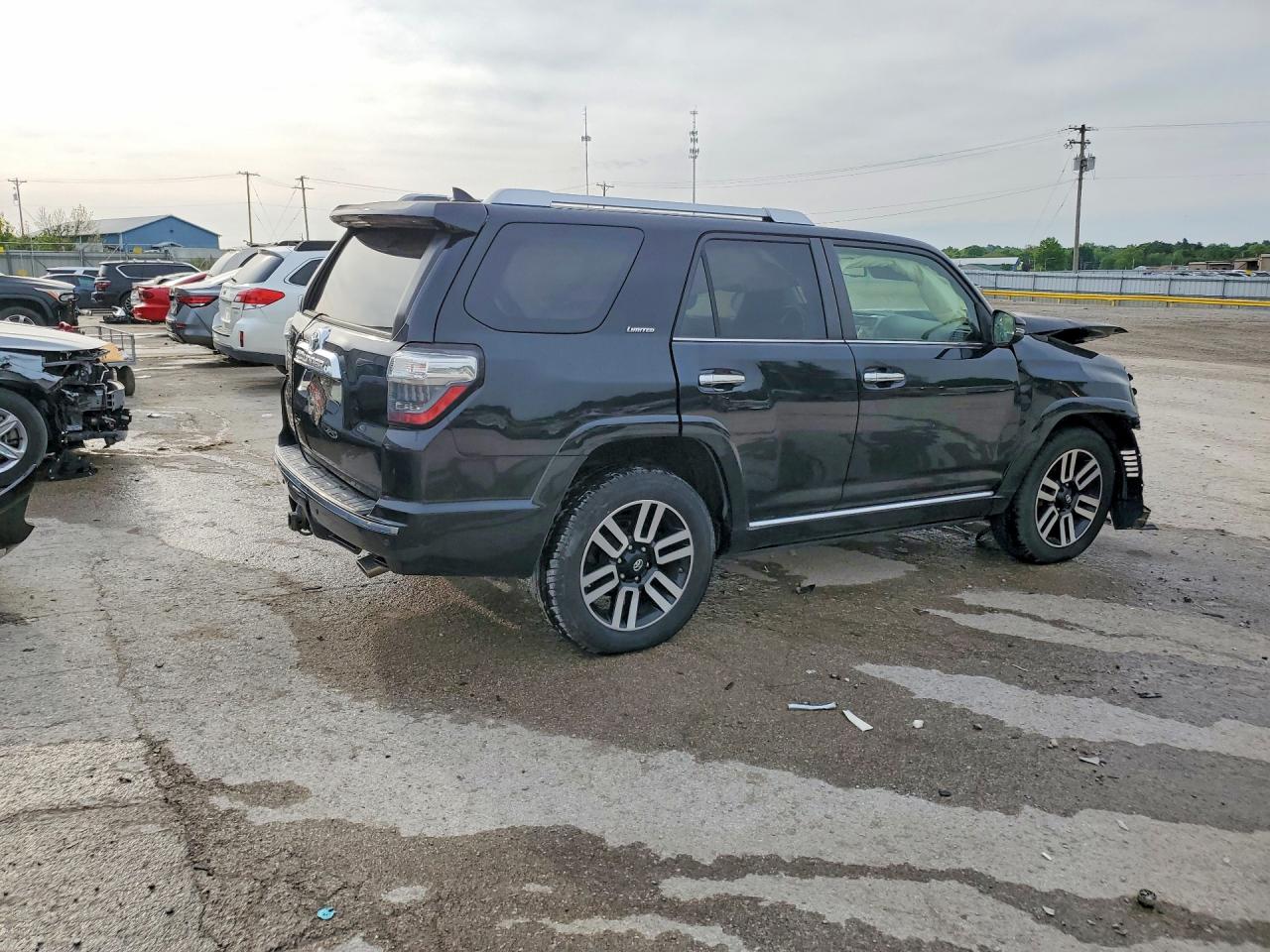 TOYOTA 4RUNNER 2015 — 4