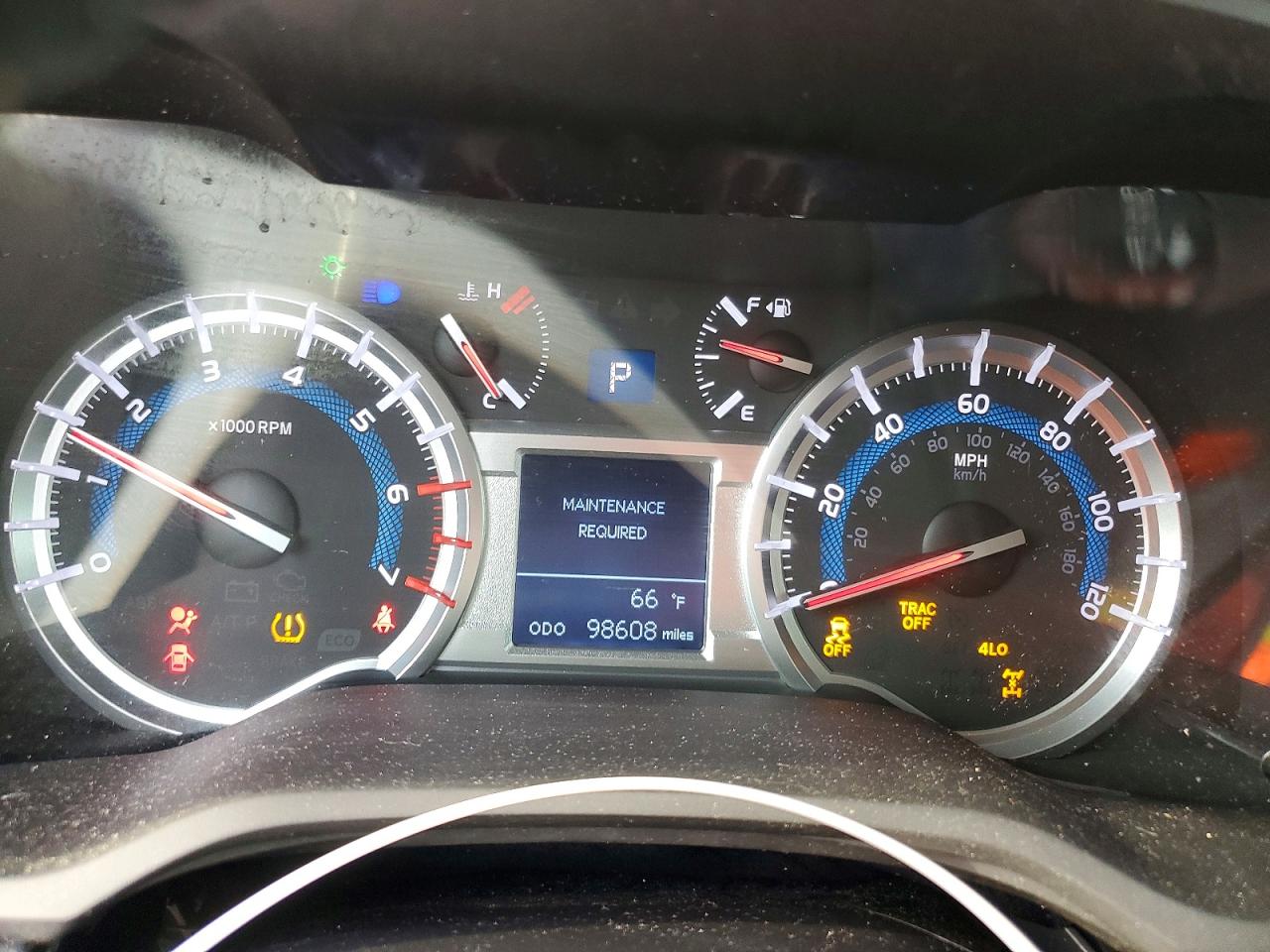 TOYOTA 4RUNNER 2015 — 10