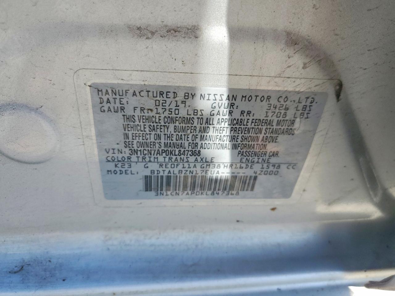 NISSAN VERSA 2019 — 14