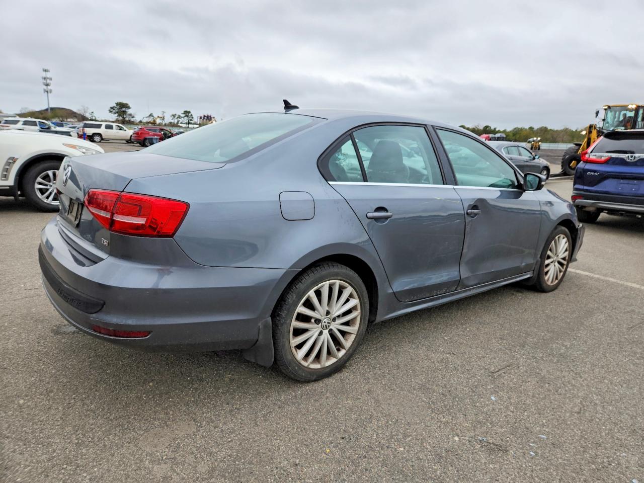 VOLKSWAGEN JETTA 2015 — 4