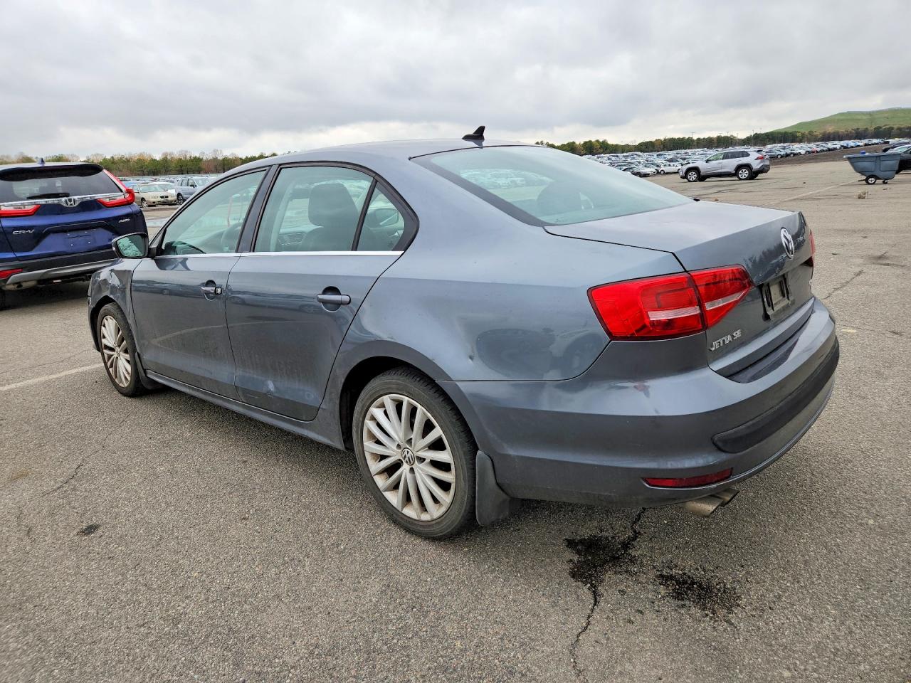 VOLKSWAGEN JETTA 2015 — 3
