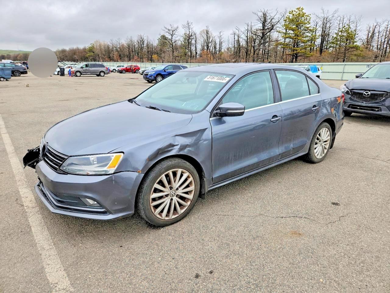 VOLKSWAGEN JETTA 2015 — 2