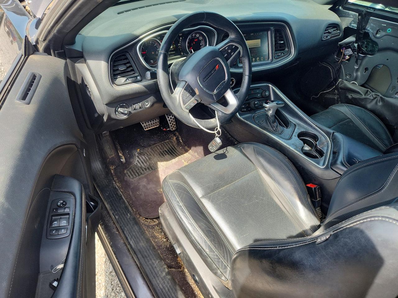 DODGE CHALLENGER 2016 — 9