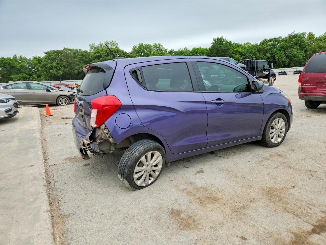 CHEVROLET SPARK 2017 — 4