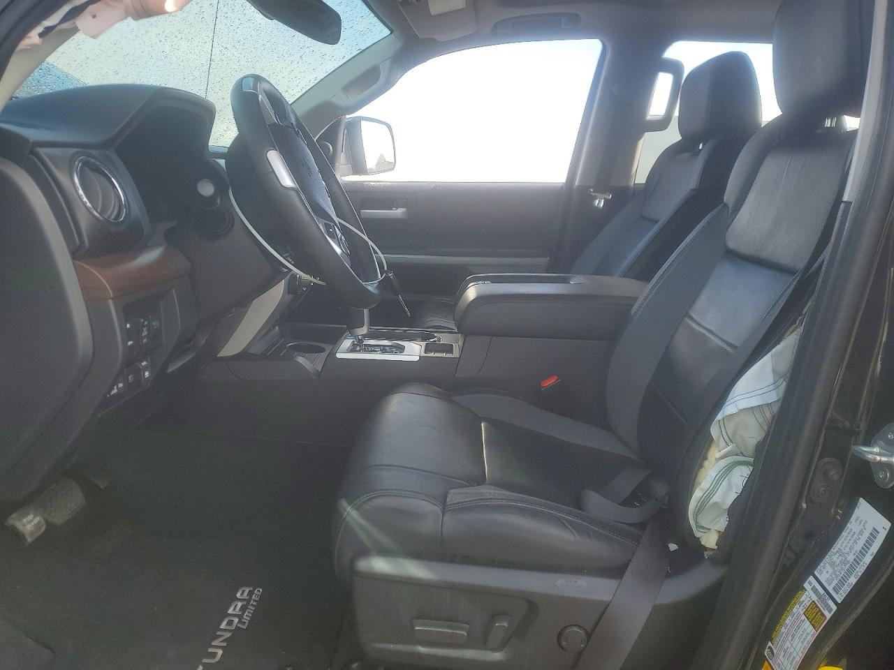 TOYOTA TUNDRA 2019 — 8