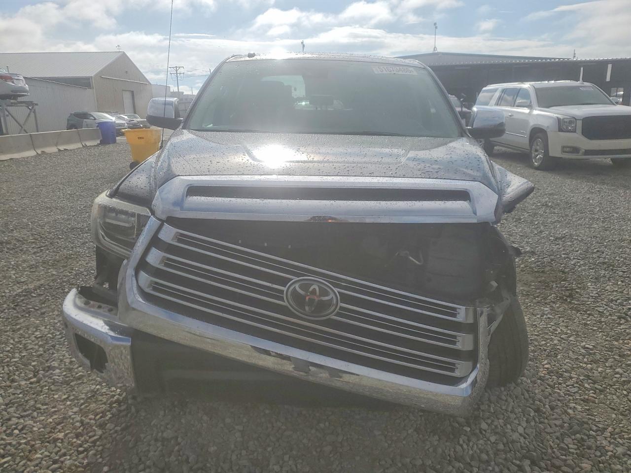 TOYOTA TUNDRA 2019 — 6