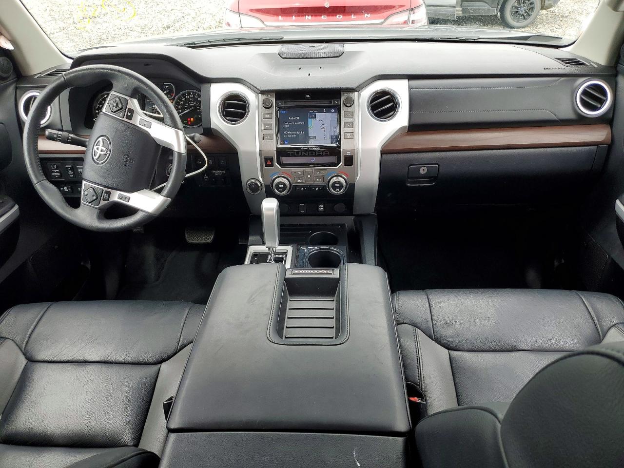 TOYOTA TUNDRA 2019 — 9