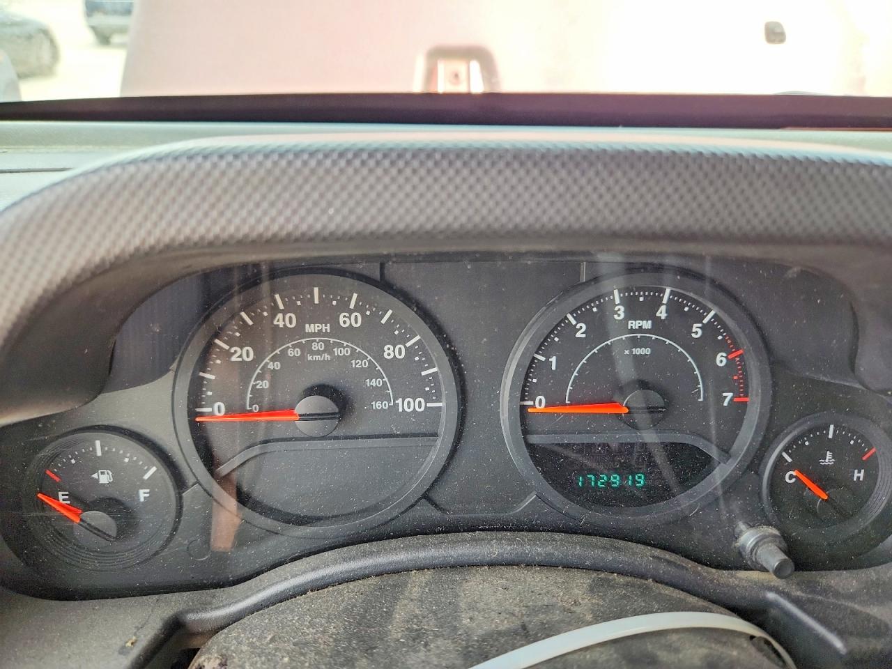 JEEP WRANGLER 2007 — 10