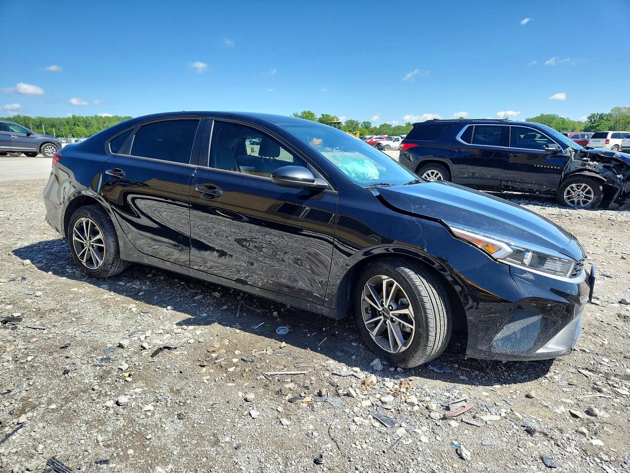 KIA FORTE 2022 — 5