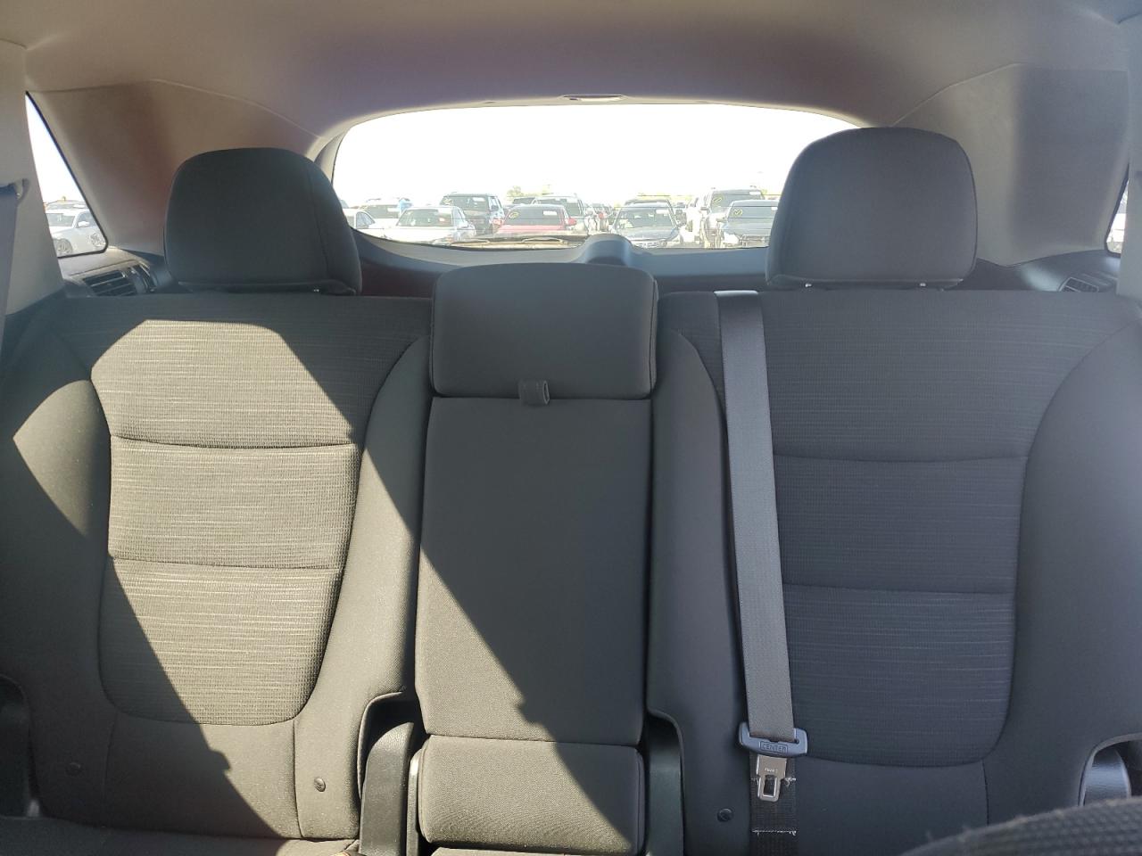 KIA SORENTO 2015 — 11
