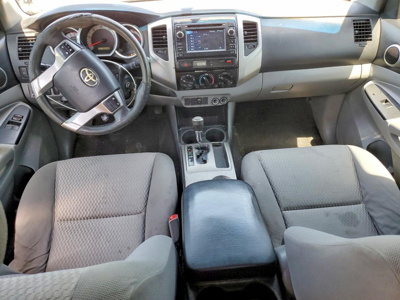TOYOTA TACOMA 2013 — 9