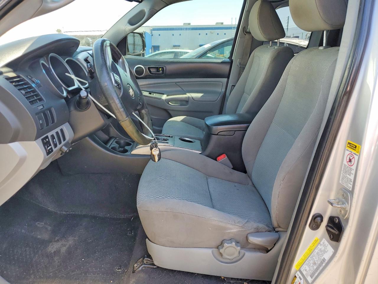 TOYOTA TACOMA 2013 — 8
