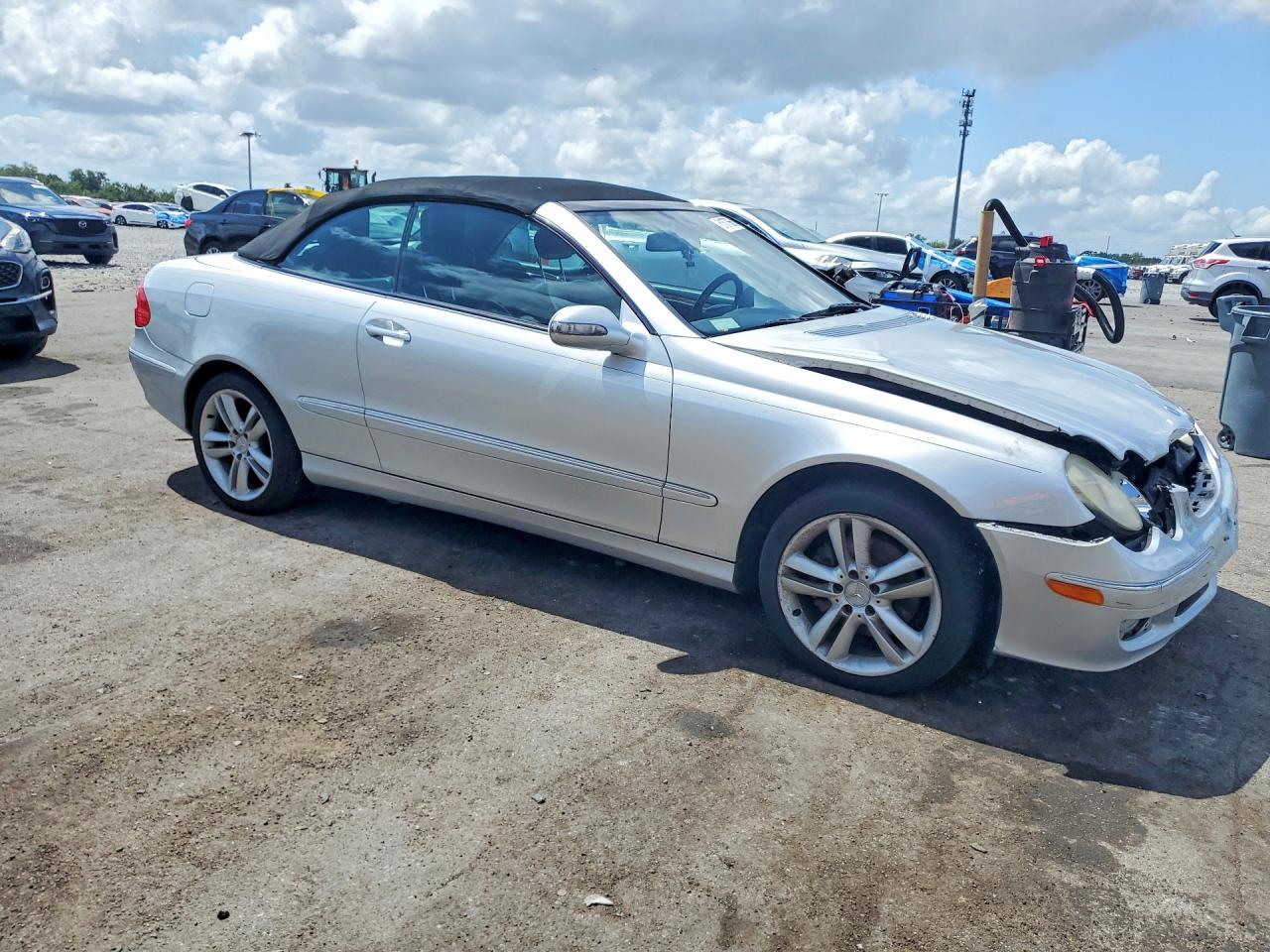 MERCEDES-BENZ CLK 2006 — 5