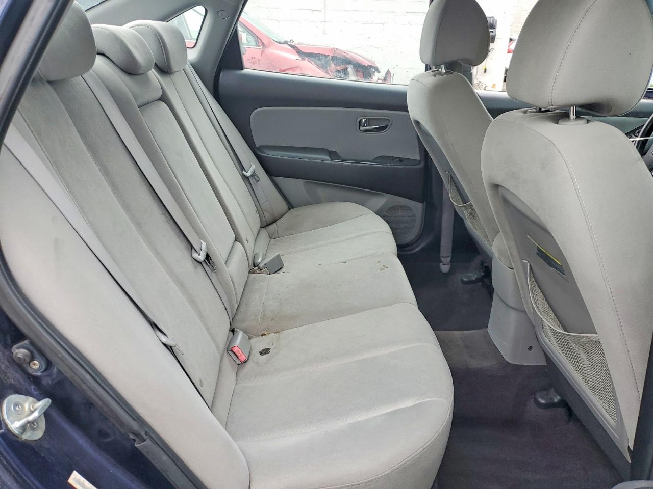 HYUNDAI ELANTRA 2010 — 11