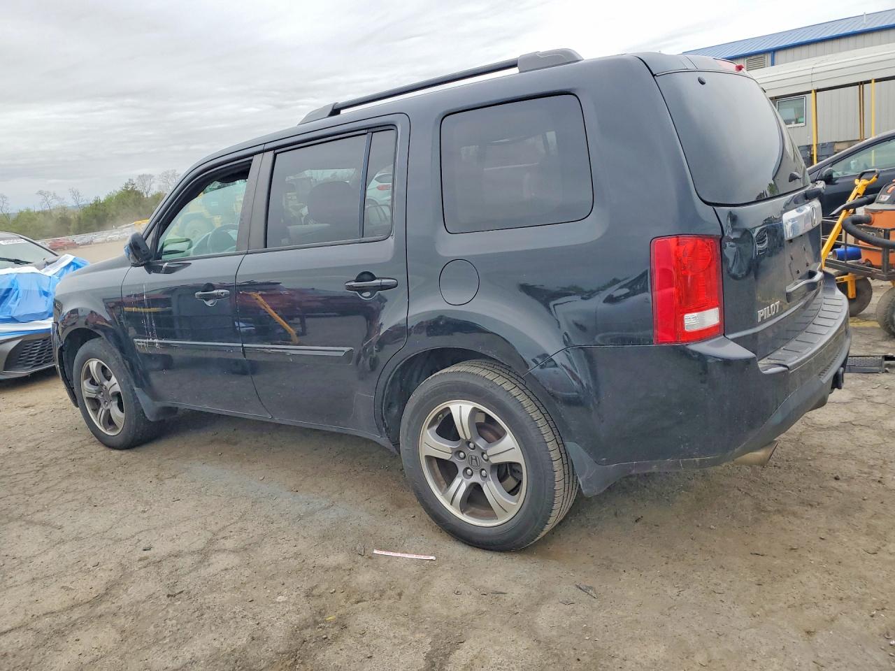 HONDA PILOT 2015 — 3