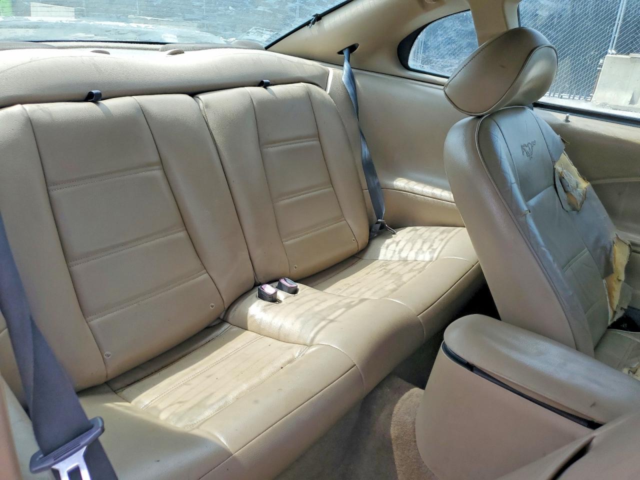 FORD MUSTANG 2004 — 11