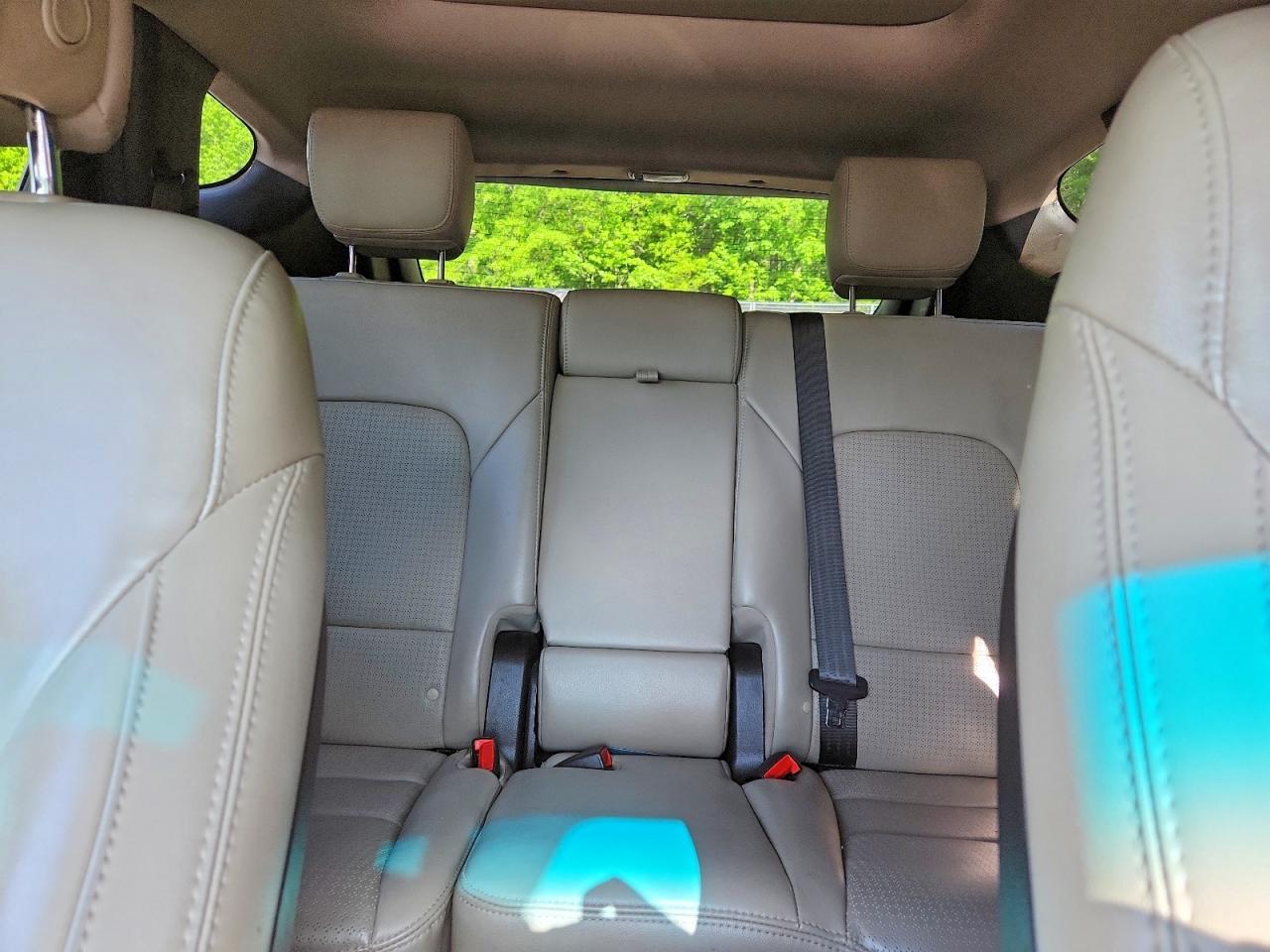 HYUNDAI SANTA FE SPORT 2014 — 11