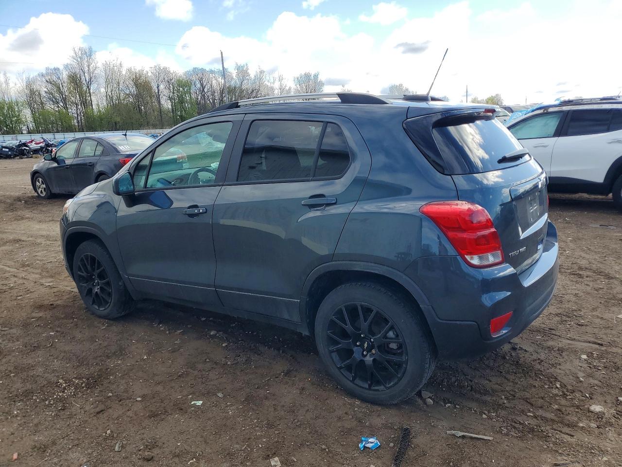 CHEVROLET TRAX 2021 — 3