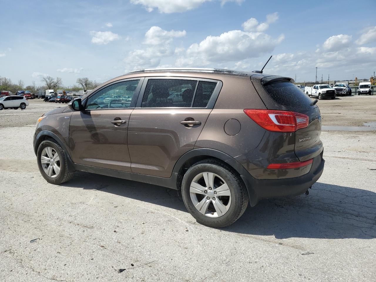 KIA SPORTAGE 2011 — 3