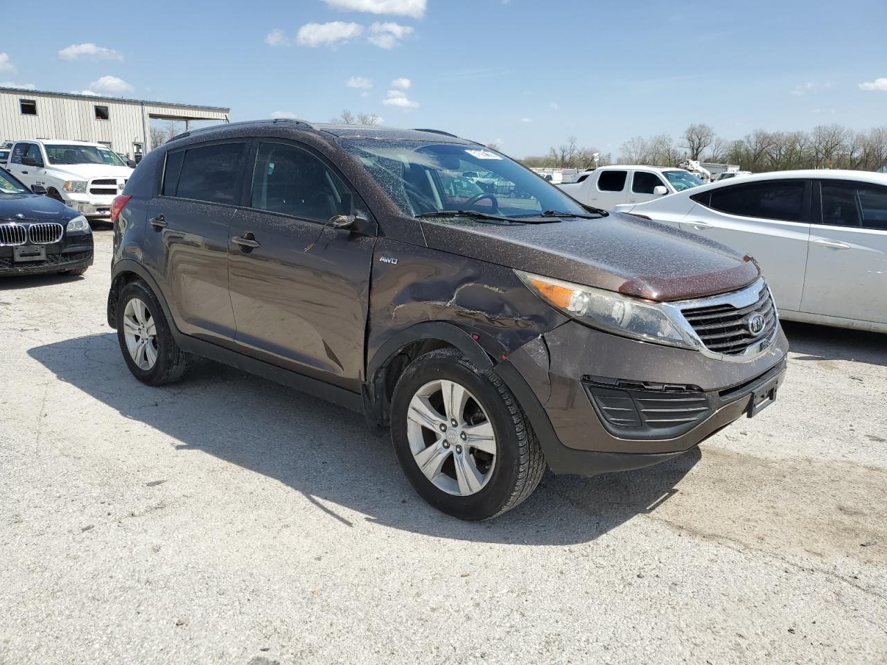 KIA SPORTAGE 2011 — 5