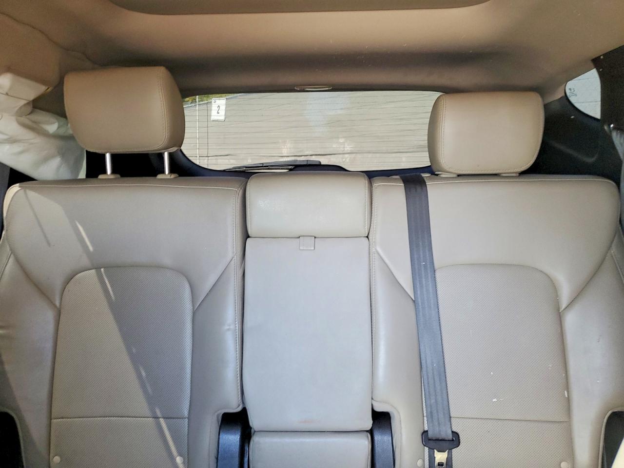 HYUNDAI SANTA FE SPORT 2017 — 11