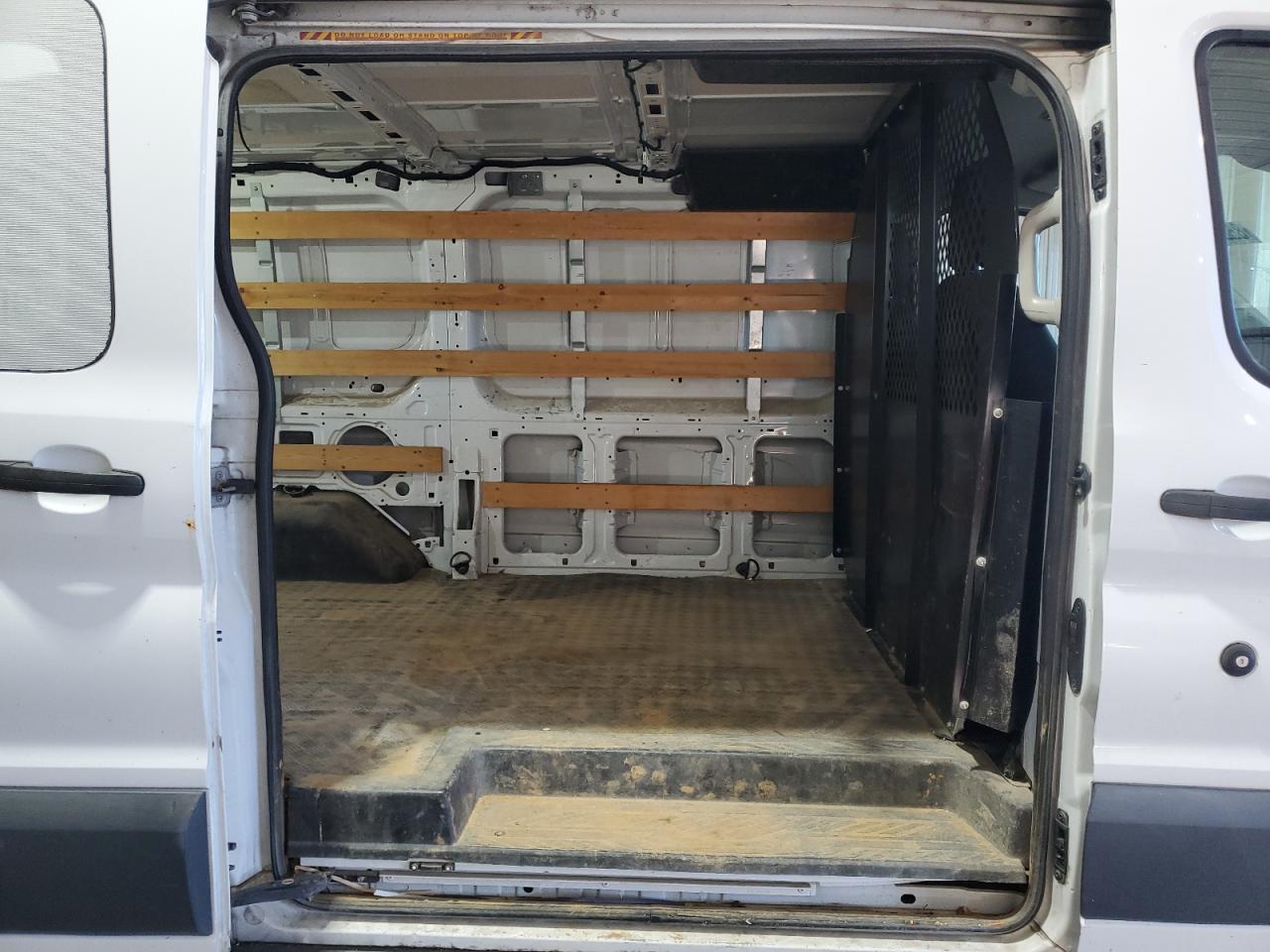 FORD TRANSIT 2017 — 12