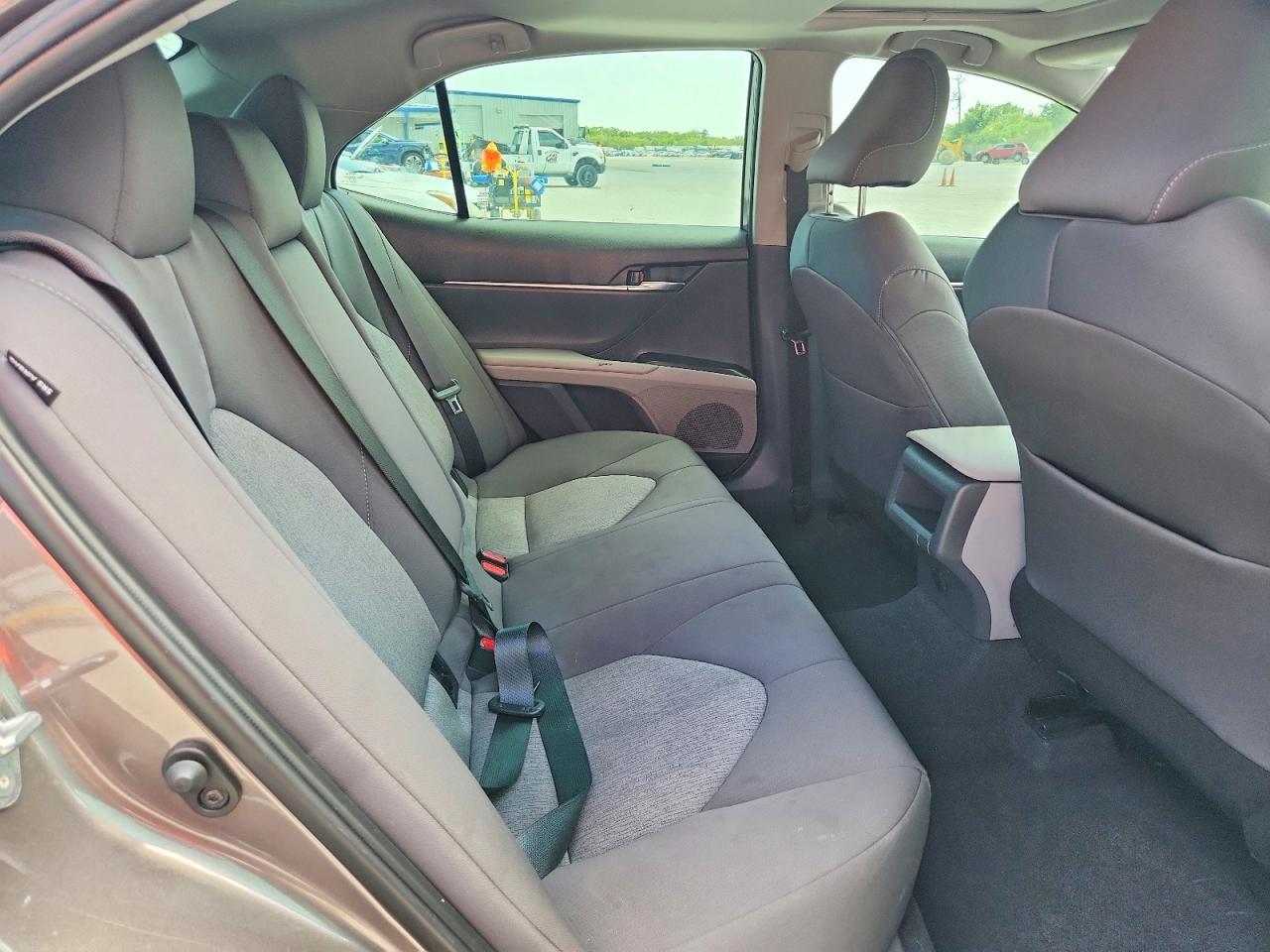 TOYOTA CAMRY 2024 — 11