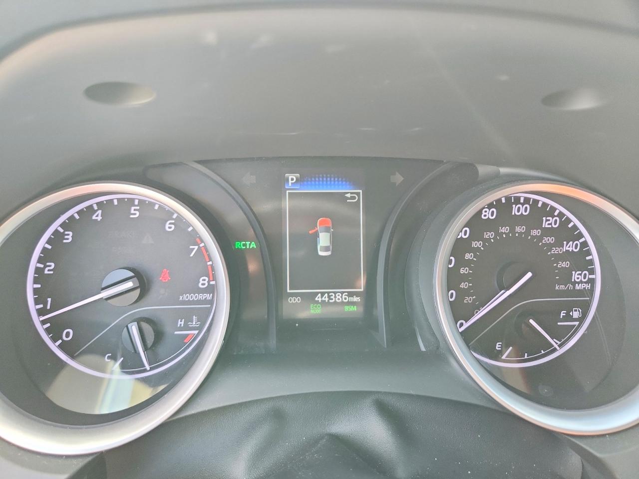 TOYOTA CAMRY 2024 — 10