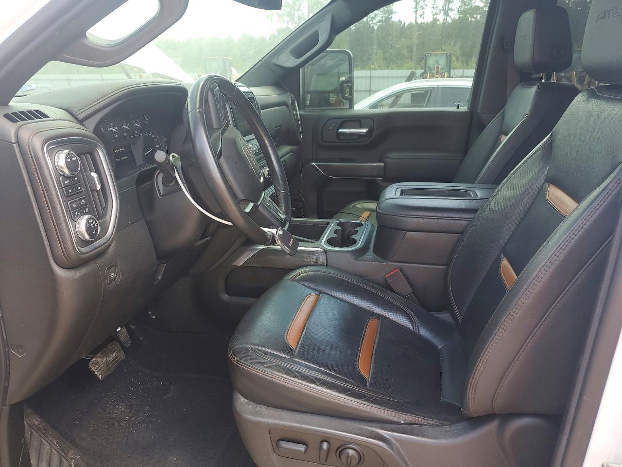 GMC SIERRA 2022 — 8