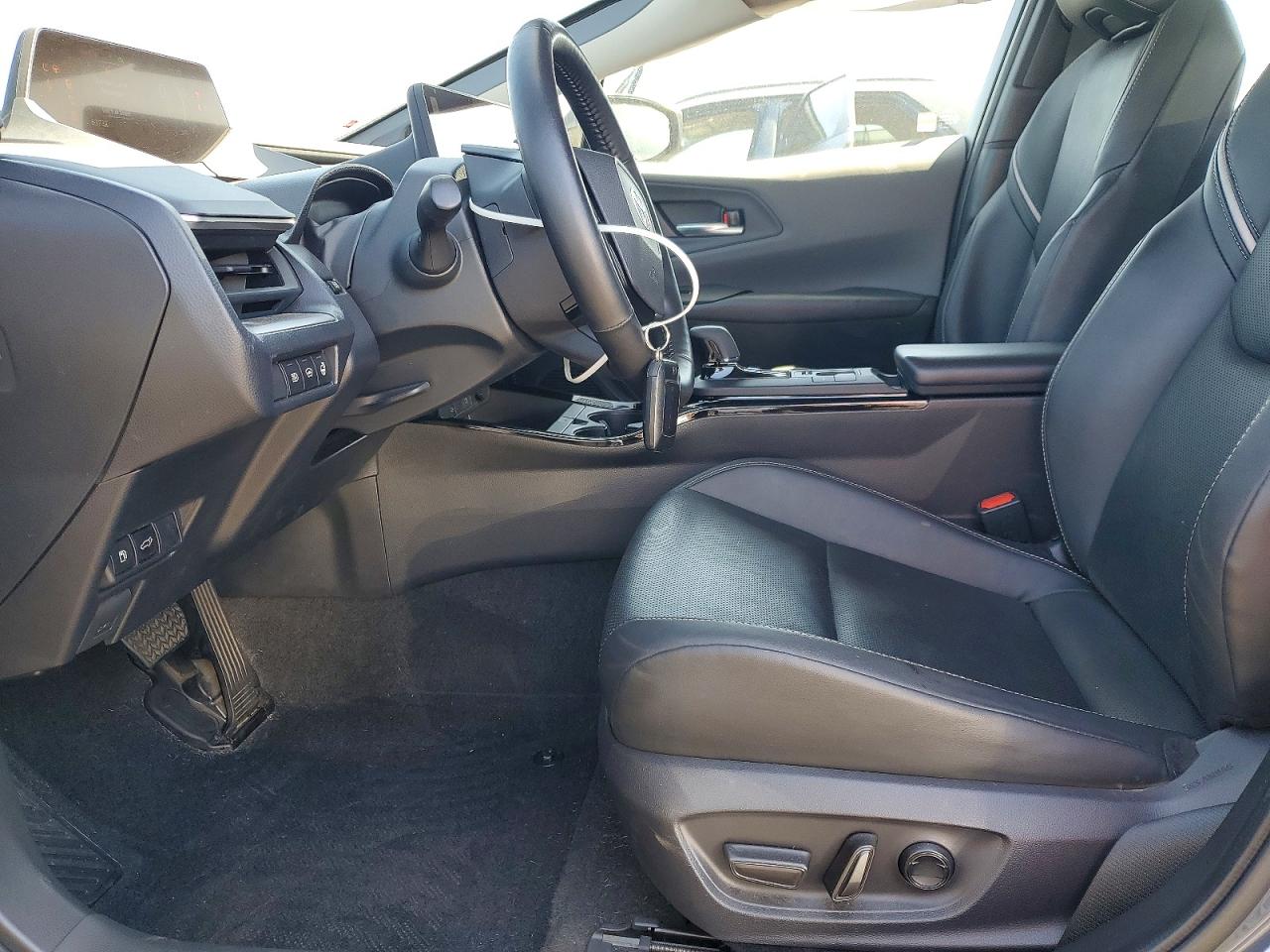 TOYOTA PRIUS 2024 — 8