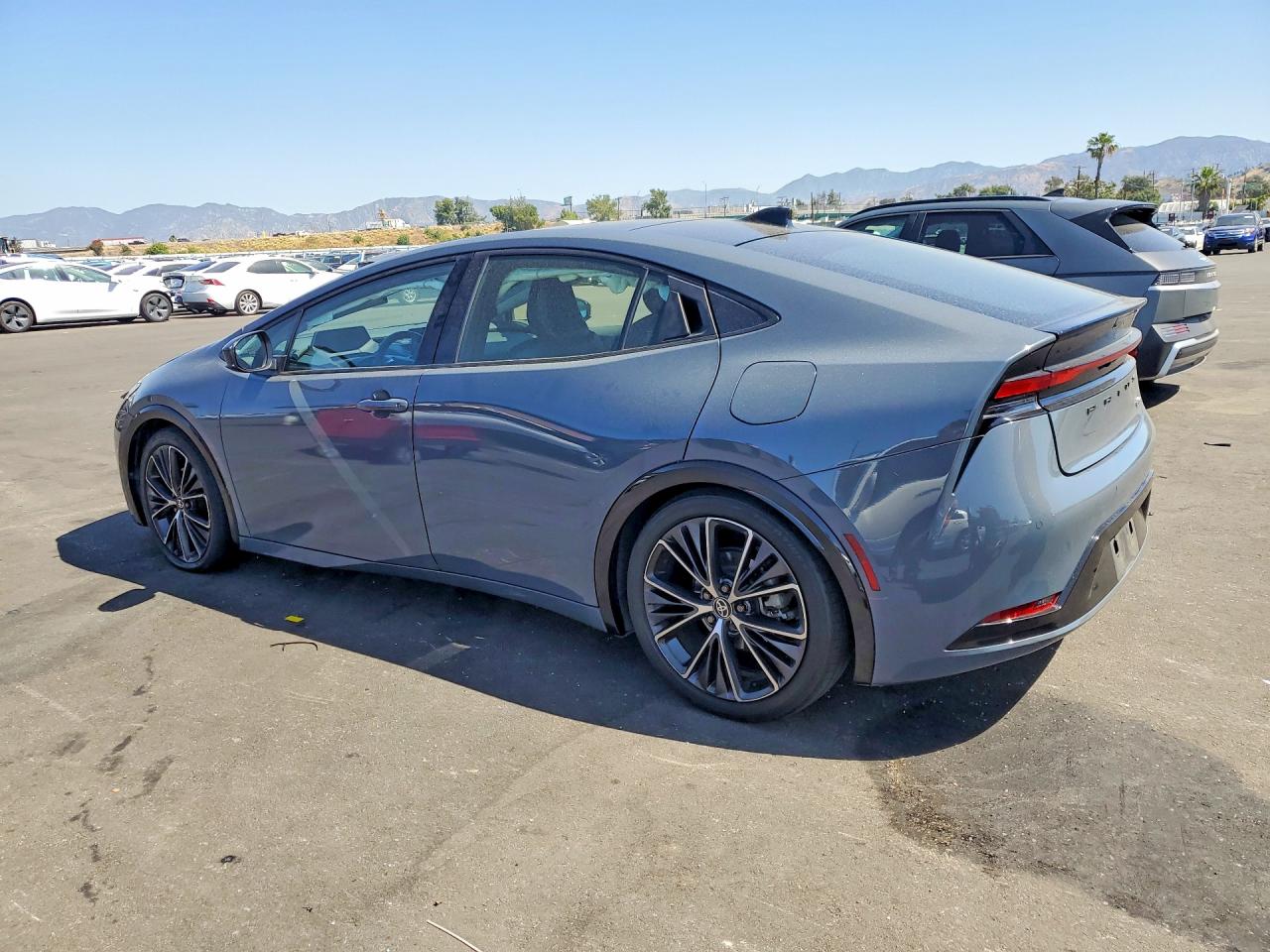 TOYOTA PRIUS 2024 — 3