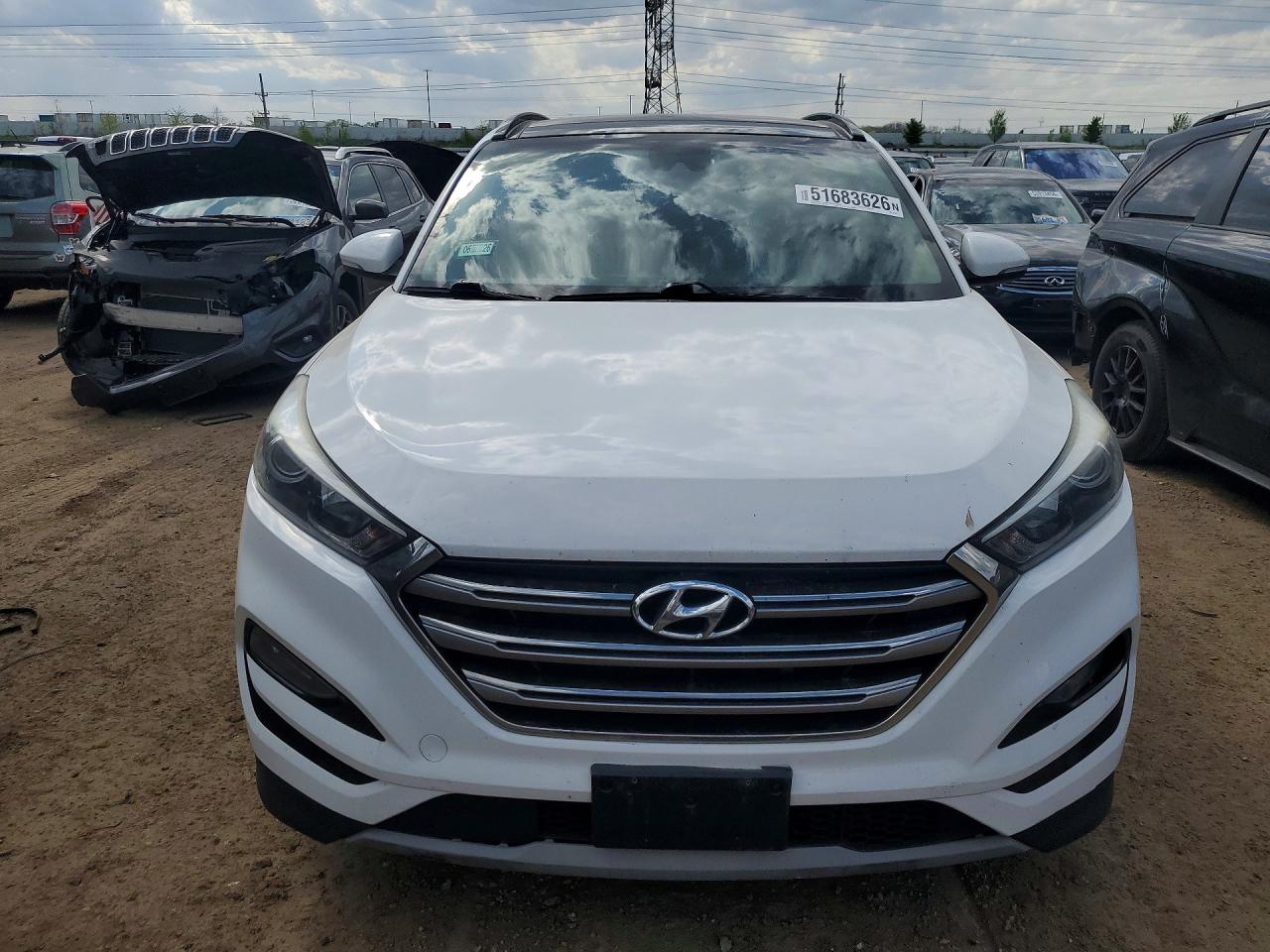 HYUNDAI TUCSON 2018 — 6