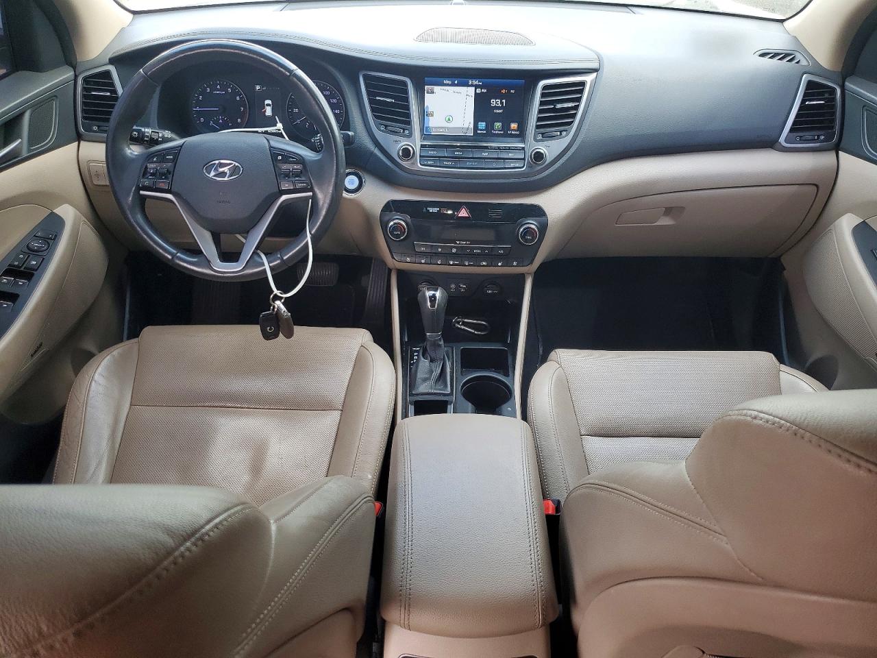 HYUNDAI TUCSON 2018 — 9