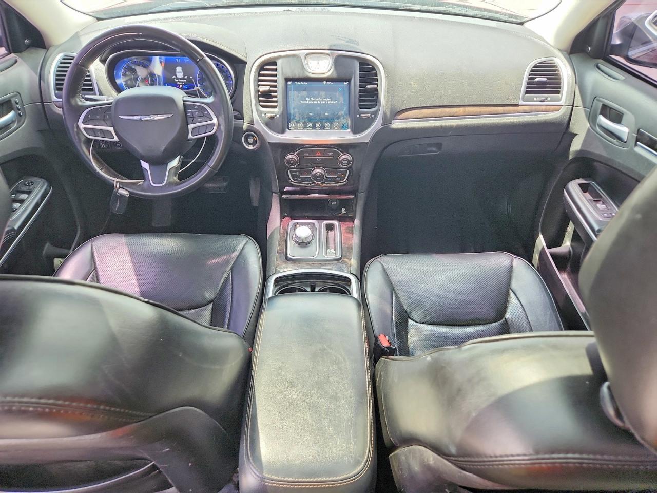 CHRYSLER 300 2019 — 9