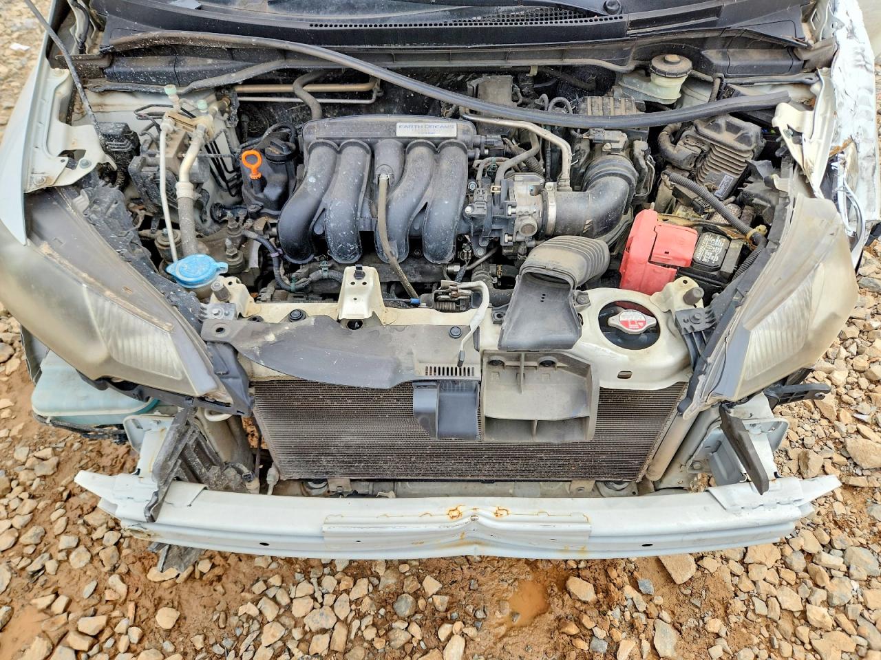 HONDA FIT 2016 — 13