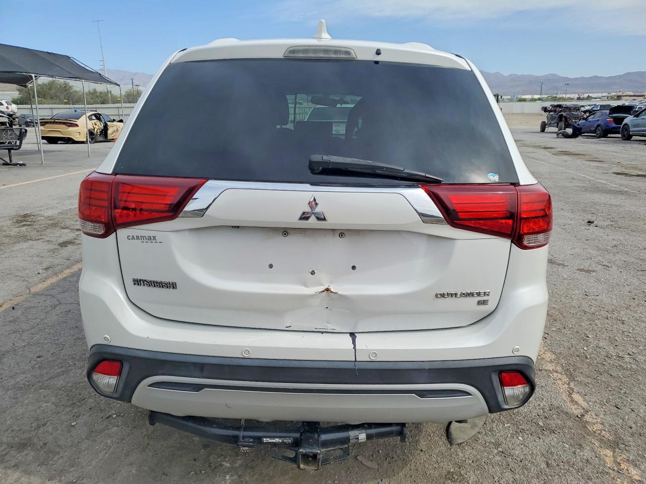 MITSUBISHI OUTLANDER 2019 — 7