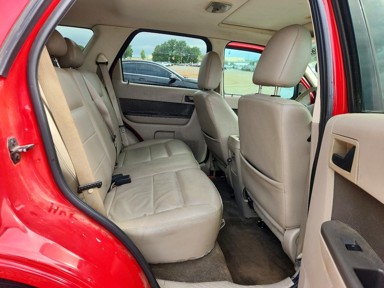 FORD ESCAPE 2009 — 12