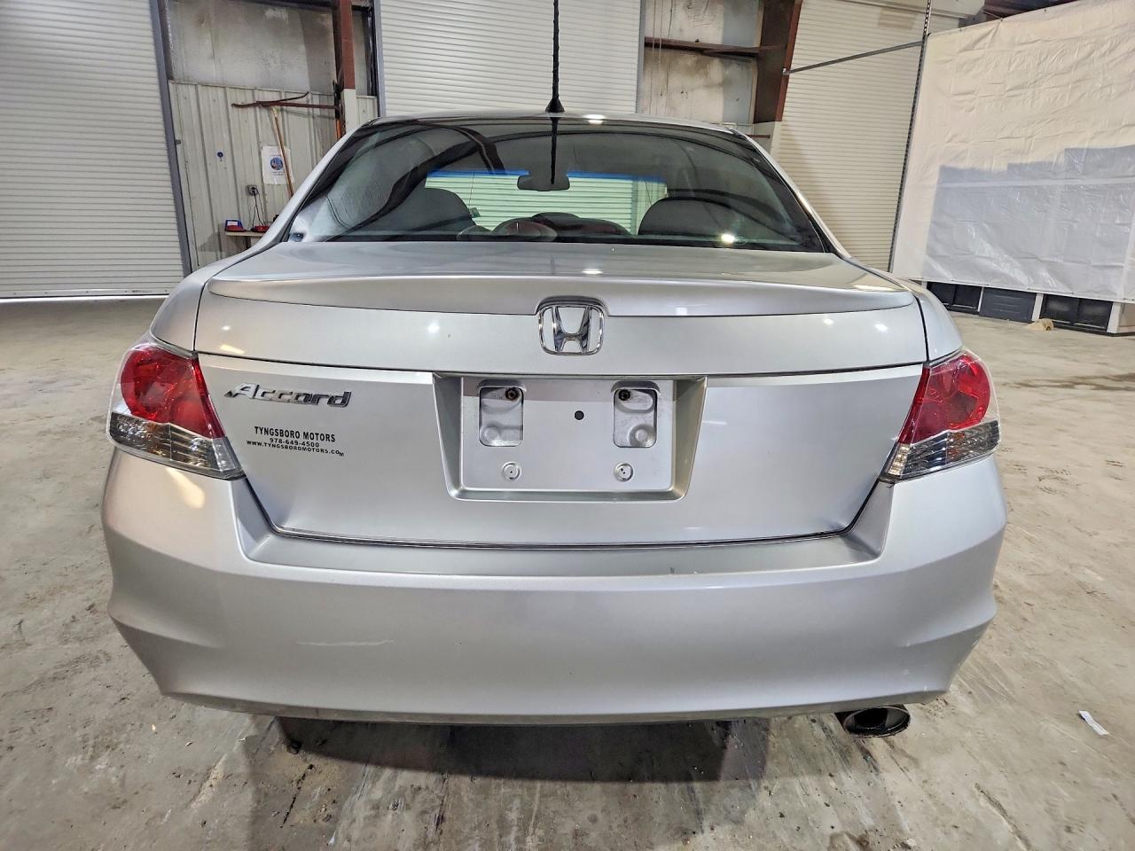 HONDA ACCORD 2010 — 7