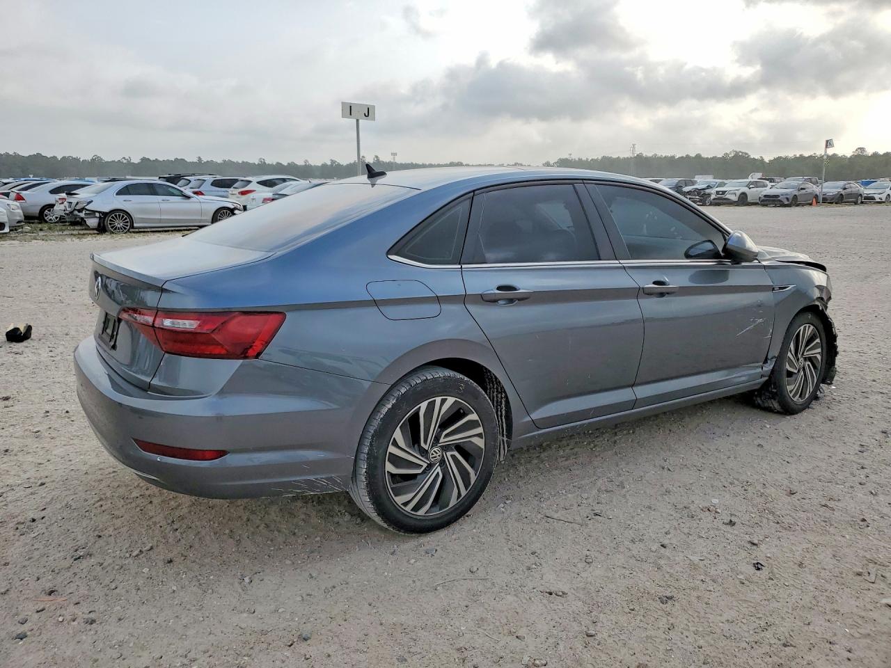 VOLKSWAGEN JETTA 2020 — 4