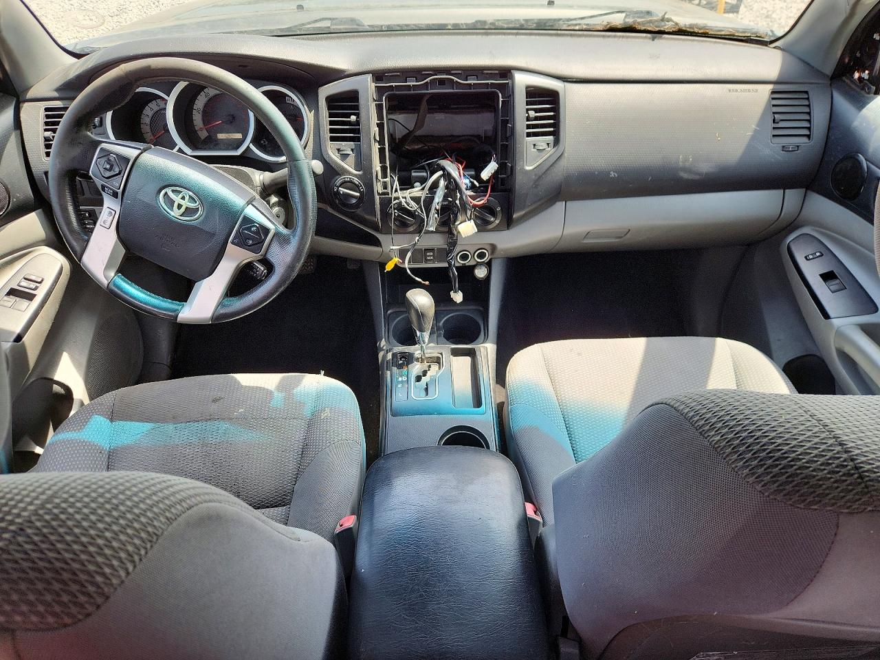TOYOTA TACOMA 2015 — 9