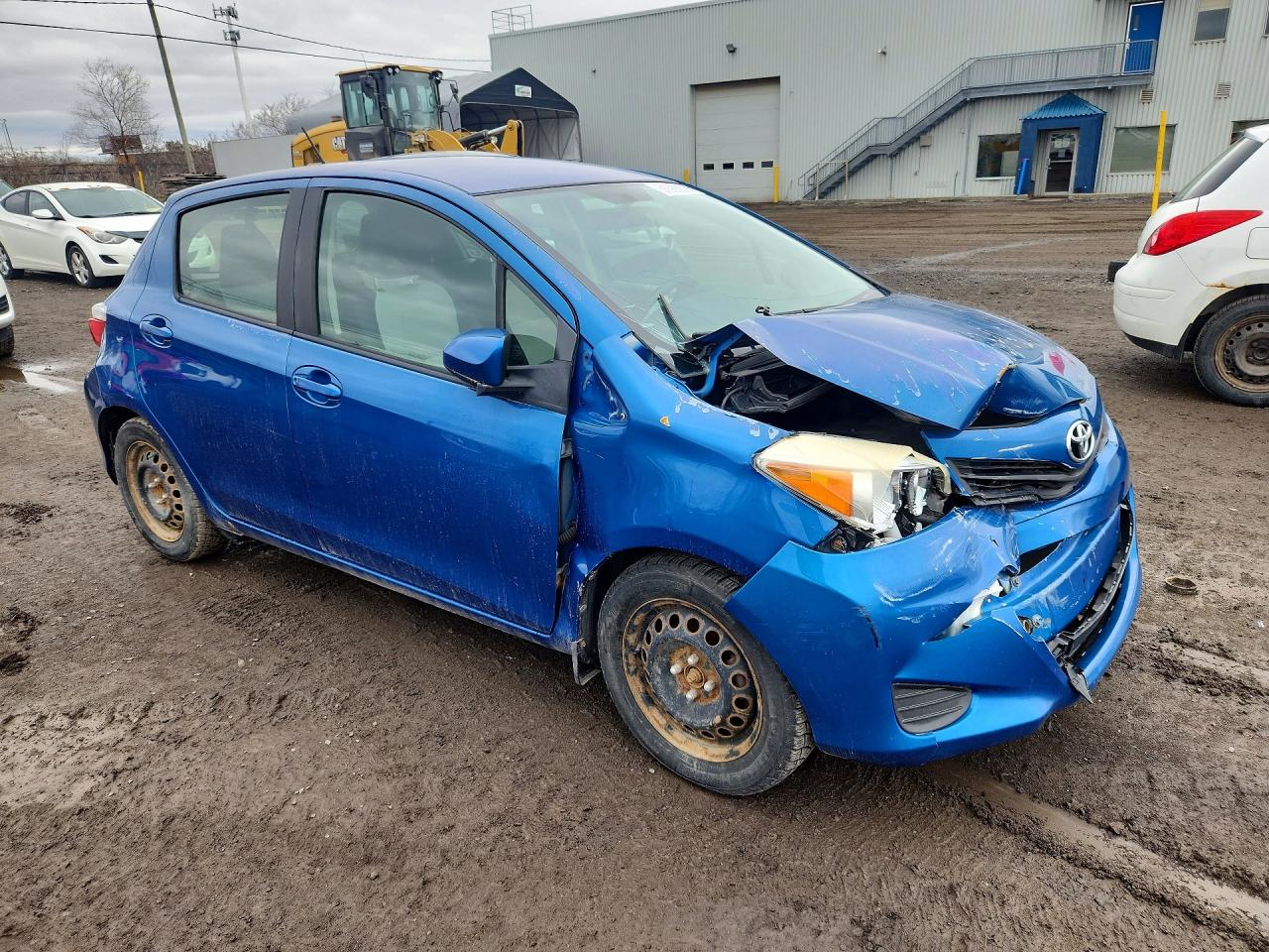 TOYOTA YARIS 2012 — 5