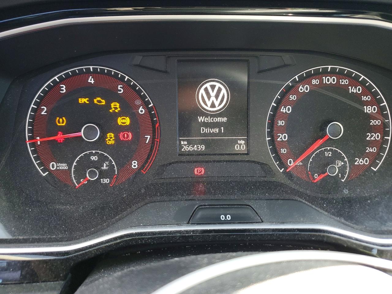 VOLKSWAGEN JETTA 2020 — 10