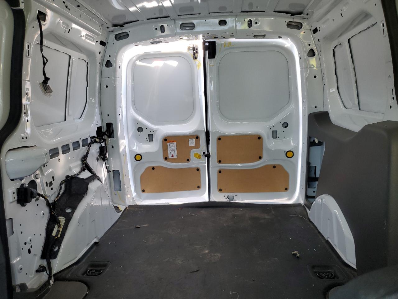FORD TRANSIT CONNECT 2022 — 11