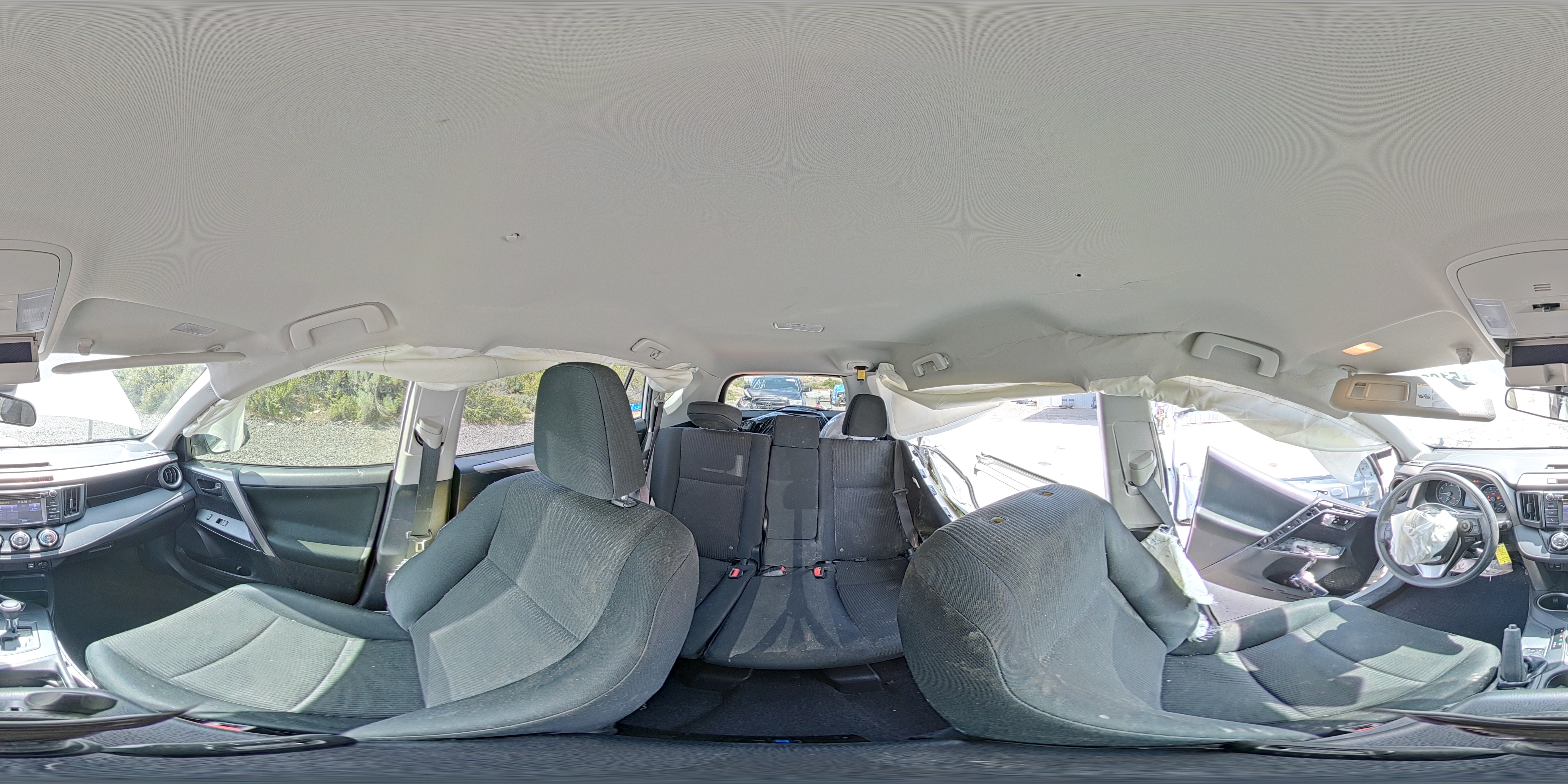 TOYOTA RAV4 2018 — 15