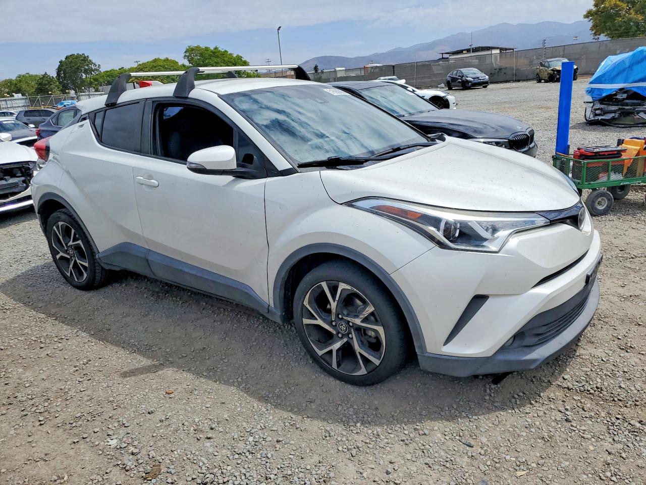 TOYOTA C-HR 2018 — 5
