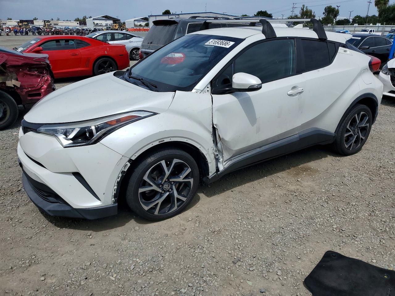 TOYOTA C-HR 2018 — 2