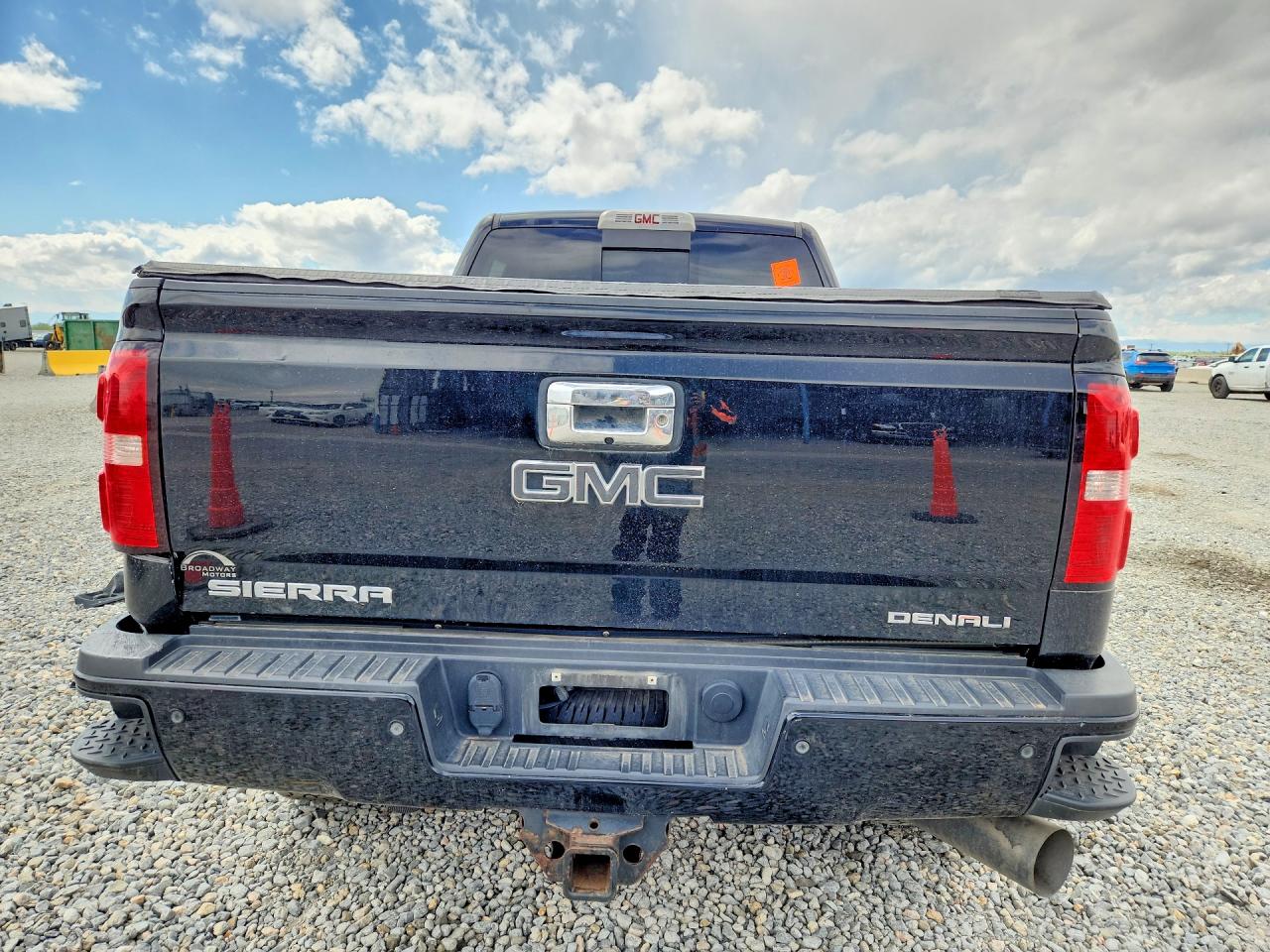 GMC SIERRA 2015 — 7