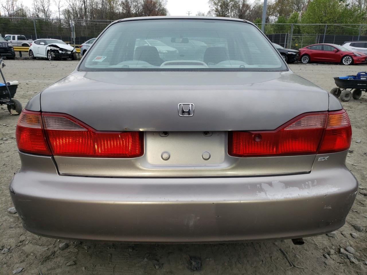 HONDA ACCORD 2000 — 7